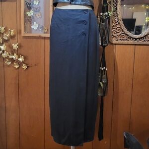 Elegant Black Linen Maxi Skirt